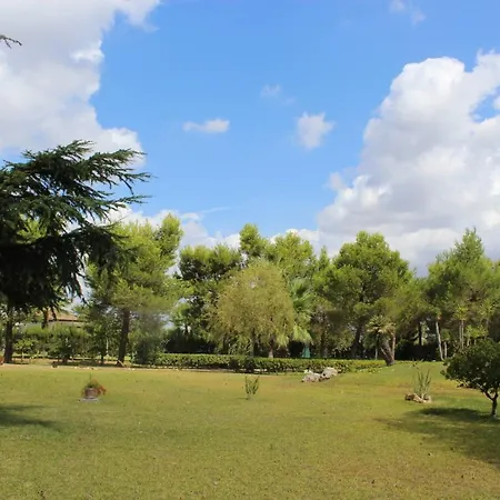 Chalet Vittoria * Carmiano (Apulia)